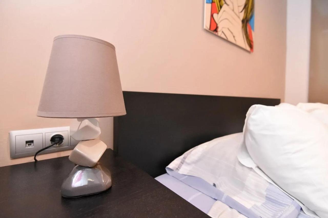 Excellent Apartment Luxuriously Renovated لاريسا المظهر الخارجي الصورة
