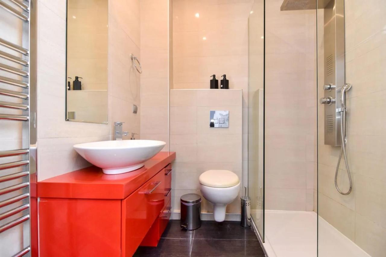Excellent Apartment Luxuriously Renovated لاريسا المظهر الخارجي الصورة